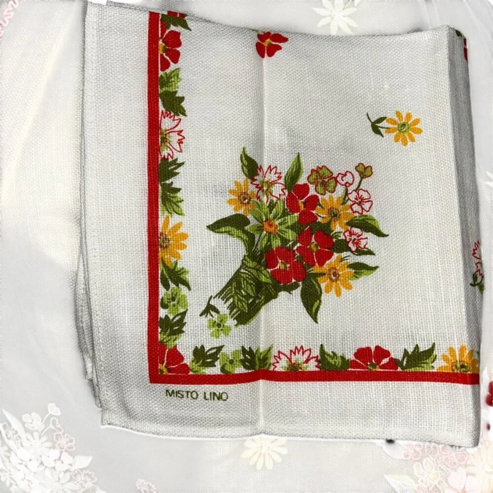 NEW 100% Linen Poland red yellow floral print 2 napkins table cloth 70 inch roun